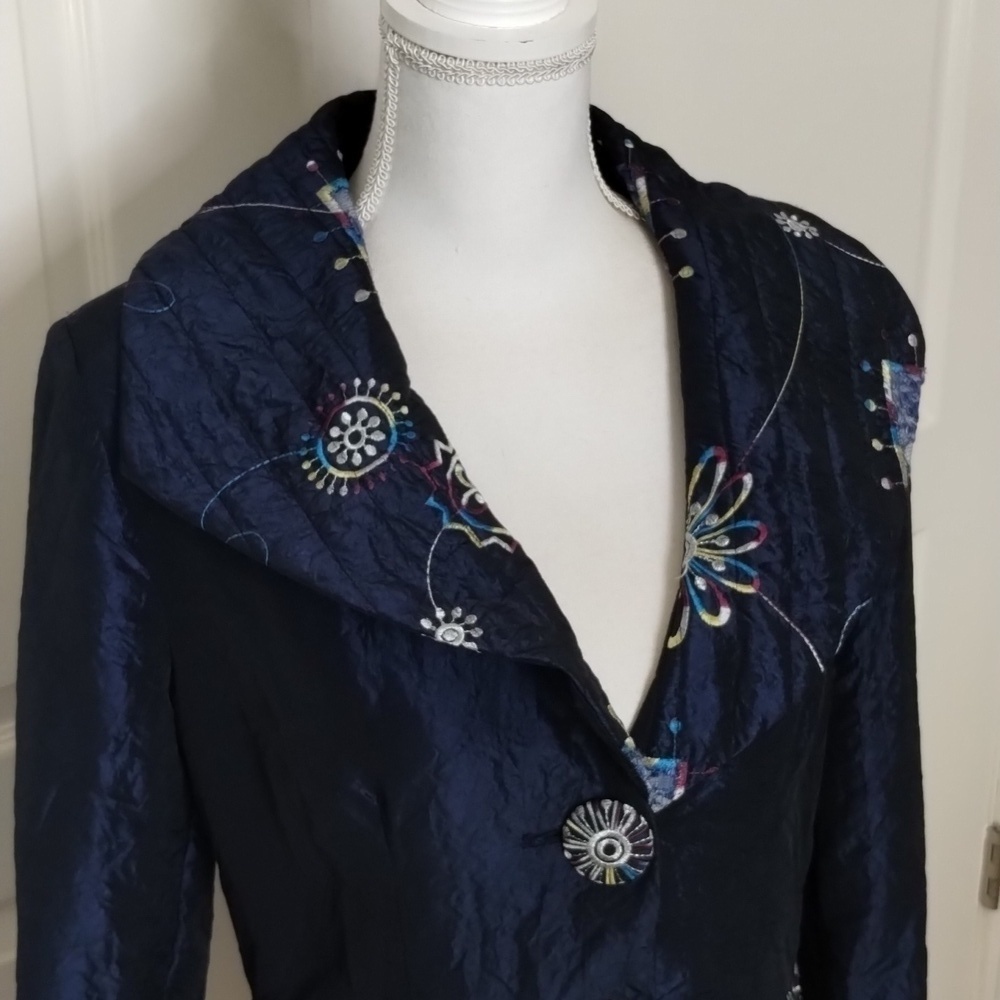 Design Today's Vintage Navy Embroidered Blazer Jacket Size Medium shiny - Picture 2 of 13